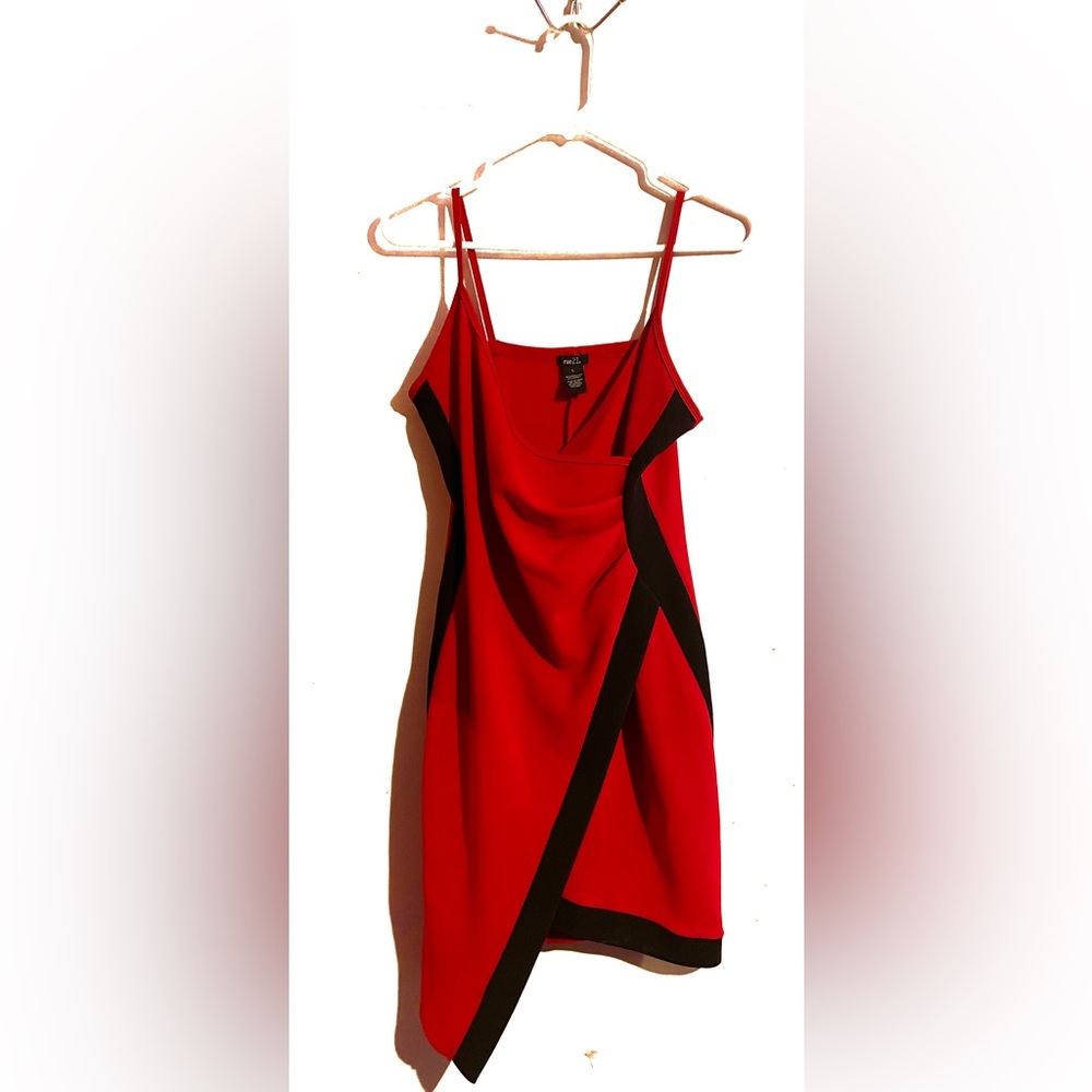 Step into Spring (or Summer) with this beautiful red and black mini dress.